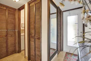 2600 Diana Dr, Hallandale Beach, FL 33009 - Photo 22