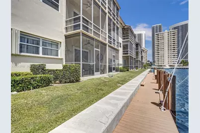 2600 Diana Dr #105, Hallandale Beach, FL 33009 - Photo 24