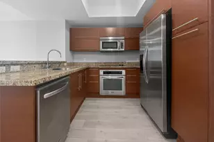 2681 N Flamingo Rd, Sunrise, FL 33323 - Photo 4