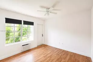 410 76th St, Miami Beach, FL 33141 - Photo 8
