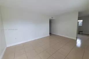 3425 SW 89th Ave, Miami, FL 33165 - Photo 4