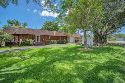 470 NE 113th St #1, Miami, FL 33161 - Photo 1