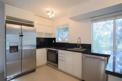 3239 W Trade Ave #9, Miami, FL 33133 - Photo 2