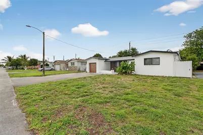 7311 Fairway Blvd, Miramar, FL 33023 - Photo 34