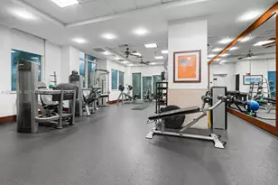 19501 W Country Club Dr, Aventura, FL 33180 - Photo 34