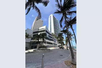 325 S Biscayne Blvd #2215, Miami, FL 33131 - Photo 2