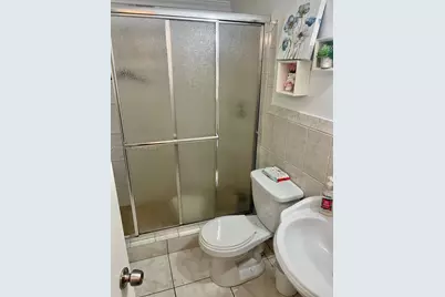180 NE 12th Ave #16E, Hallandale Beach, FL 33009 - Photo 10