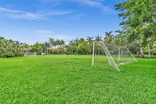 103 Cameron Ct, Weston, FL 33326 - Photo 60