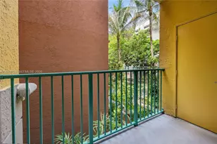 6001 SW 70th St, South Miami, FL 33143 - Photo 10