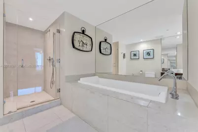 475 Brickell Ave #3515, Miami, FL 33131 - Photo 14