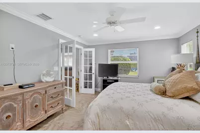 8749 Belle Aire Dr, Boca Raton, FL 33433 - Photo 18