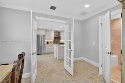 8749 Belle Aire Dr, Boca Raton, FL 33433 - Photo 12