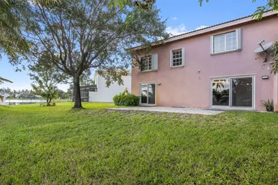 192 SW 204th Ave #192, Pembroke Pines, FL 33029 - Photo 26