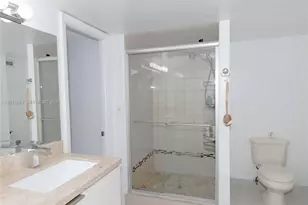 210 Seaview Dr, Key Biscayne, FL 33149 - Photo 10