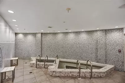 253 NE 2nd St #3304, Miami, FL 33132 - Photo 40