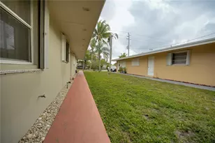 5825 Buchanan St, Hollywood, FL 33021 - Photo 14