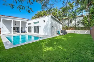 365 SW 31st Rd, Miami, FL 33129 - Photo 8