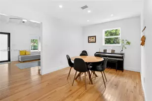 365 SW 31st Rd, Miami, FL 33129 - Photo 16