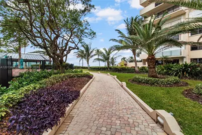 4900 N Ocean Blvd #1601, Lauderdale by the Sea, FL 33308 - Photo 14