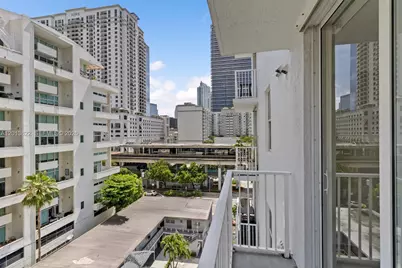 115 SW 11th St #707, Miami, FL 33130 - Photo 12