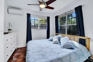 918 NE 4th Ct., Hallandale Beach, FL 33009 - Photo 12