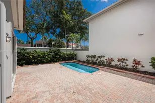 1455 Breakwater Terrace, Hollywood, FL 33019 - Photo 34