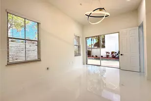 1455 Breakwater Terrace, Hollywood, FL 33019 - Photo 24