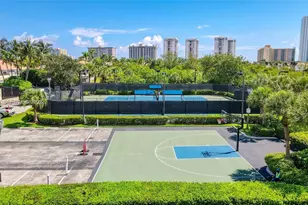 1455 Breakwater Terrace, Hollywood, FL 33019 - Photo 44