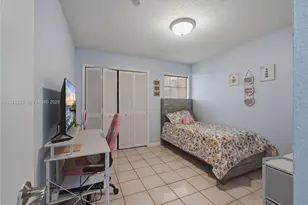 8614 SW 147th Pl, Miami, FL 33193 - Photo 14