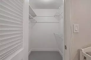 8614 SW 147th Pl, Miami, FL 33193 - Photo 12