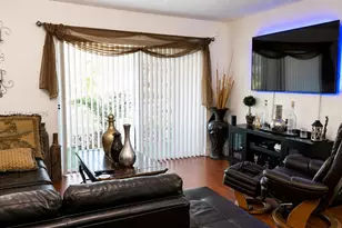 460 S Park Rd, Hollywood, FL 33021 - Photo 1