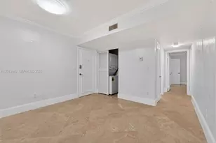 7477 SW 82nd St, Miami, FL 33143 - Photo 10