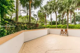 21150 Point Pl, Aventura, FL 33180 - Photo 24