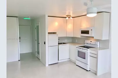 6484 Indian Creek Dr #205, Miami Beach, FL 33141 - Photo 1