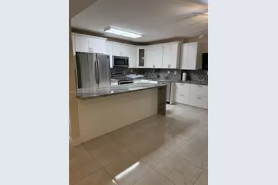 20381 NE 30th Ave #118-7, Aventura, FL 33180 - Photo 2