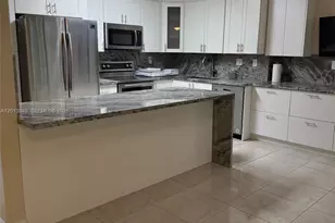 20381 NE 30th Ave, Aventura, FL 33180 - Photo 2