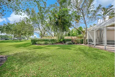 2468 Bay Isle Court, Weston, FL 33327 - Photo 16
