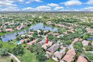 2468 Bay Isle Ct, Weston, FL 33327 - Photo 4