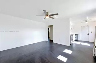 391 NE 42nd Ct, Oakland Park, FL 33334 - Photo 4