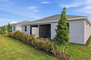 20511 Hazelnut Ct S, Lehigh Acres, FL 33936 - Photo 6