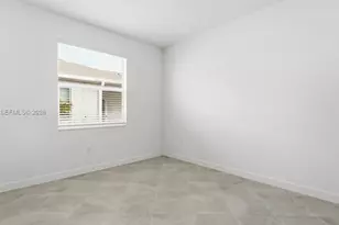 20511 Hazelnut Ct S, Lehigh Acres, FL 33936 - Photo 12