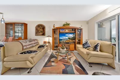 1101 SW 128th Ter #309C, Pembroke Pines, FL 33027 - Photo 6