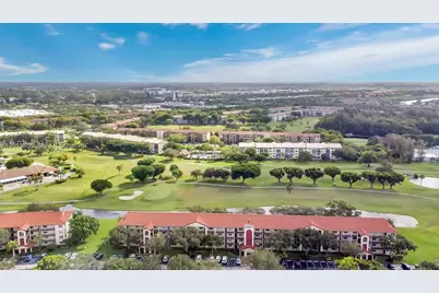1101 SW 128th Ter #309C, Pembroke Pines, FL 33027 - Photo 4