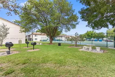 447 N Laurel #1906, Margate, FL 33063 - Photo 8