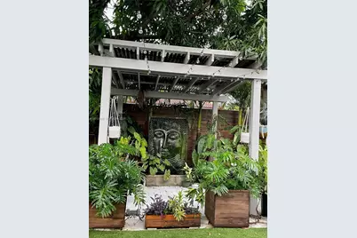 2235 SW 25th Ter, Miami, FL 33133 - Photo 2