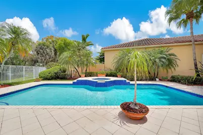 2456 Bay Isle Court, Weston, FL 33327 - Photo 68