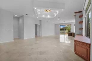 2456 Bay Isle Ct, Weston, FL 33327 - Photo 8