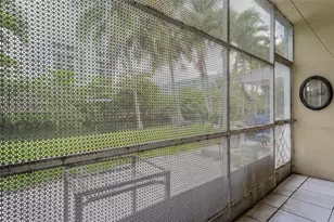 50 NW 204th St, Miami Gardens, FL 33169 - Photo 6