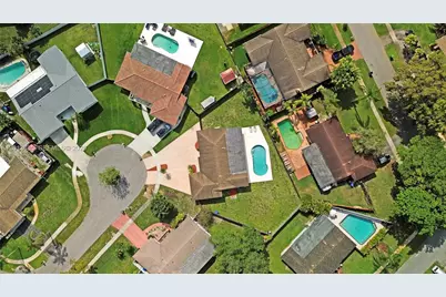 1600 NW 120th Ave, Pembroke Pines, FL 33026 - Photo 38