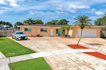 1600 NW 120th Ave, Pembroke Pines, FL 33026 - Photo 10